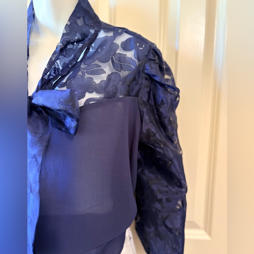 NWOT, Cato Navy Sheer Bow Tie Blouse - Women Tops, size 18/20